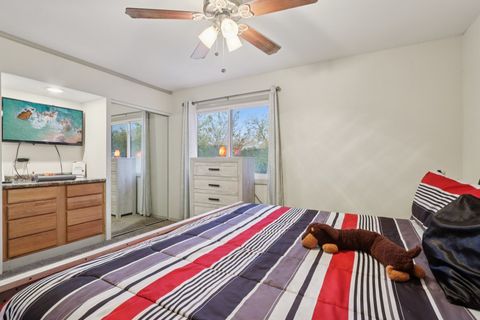 Tiny photo for 634 Robin Court, Grayslake, IL 60030 (MLS # 12502472)