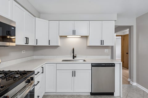 Tiny photo for 6022 N Avondale Avenue #1S, Chicago, IL 60631 (MLS # 12757387)