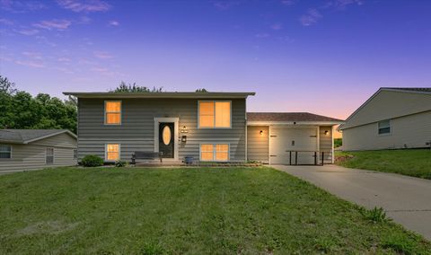 Tiny photo for 927 Timberline Drive, Danville, IL 61832 (MLS # 12674840)