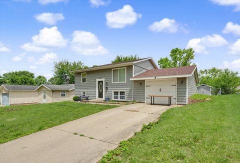Tiny photo for 927 Timberline Drive, Danville, IL 61832 (MLS # 12674840)
