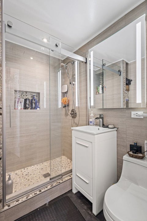 Tiny photo for 2104 Bluebird Lane, Rolling Meadows, IL 60008 (MLS # 12790790)