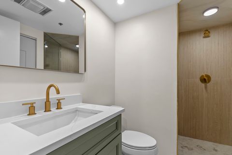Tiny photo for 950 N Michigan Avenue #3704, Chicago, IL 60611 (MLS # 12486945)