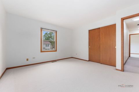 Tiny photo for 705 Partridge Drive, Schaumburg, IL 60193 (MLS # 12700541)