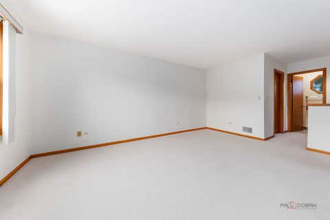 Tiny photo for 705 Partridge Drive, Schaumburg, IL 60193 (MLS # 12700541)