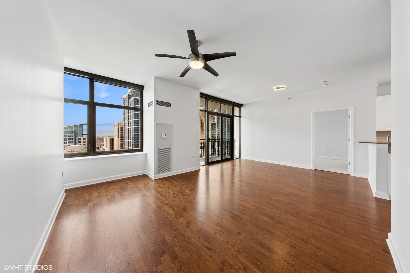 233 E 13th Street 2210