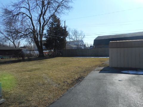 Tiny photo for 221 E Dickens Avenue, Northlake, IL 60164 (MLS # 12576485)