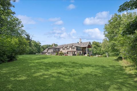 Tiny photo for 24 Bridlewood Road, Northbrook, IL 60062 (MLS # 12471601)