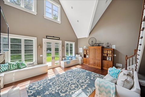 Tiny photo for 24 Bridlewood Road, Northbrook, IL 60062 (MLS # 12471601)