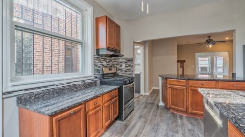 Tiny photo for 1327 E 52nd Street #302, Chicago, IL 60615 (MLS # 12563113)
