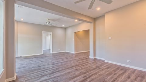 Tiny photo for 1327 E 52nd Street #302, Chicago, IL 60615 (MLS # 12563113)