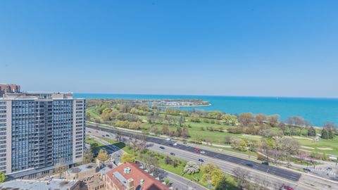 Tiny photo for 1327 E 52nd Street #302, Chicago, IL 60615 (MLS # 12563113)