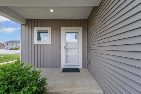 Tiny photo for 315 Newhaven Lane, Savoy, IL 61874 (MLS # 12389658)