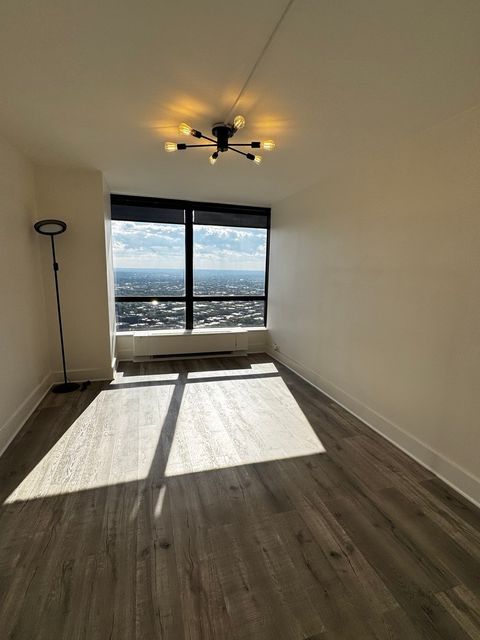 Tiny photo for 5415 N Sheridan Road #5414, Chicago, IL 60640 (MLS # 12490818)