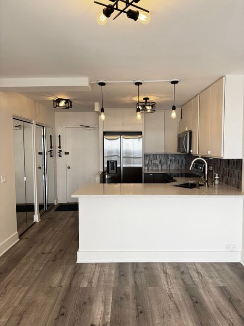 Tiny photo for 5415 N Sheridan Road #5414, Chicago, IL 60640 (MLS # 12490818)