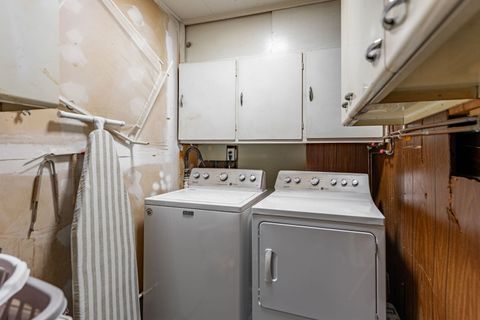 Tiny photo for 303 N Elmwood Avenue, Wood Dale, IL 60191 (MLS # 12529539)