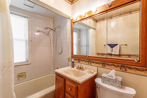 Tiny photo for 303 N Elmwood Avenue, Wood Dale, IL 60191 (MLS # 12529539)