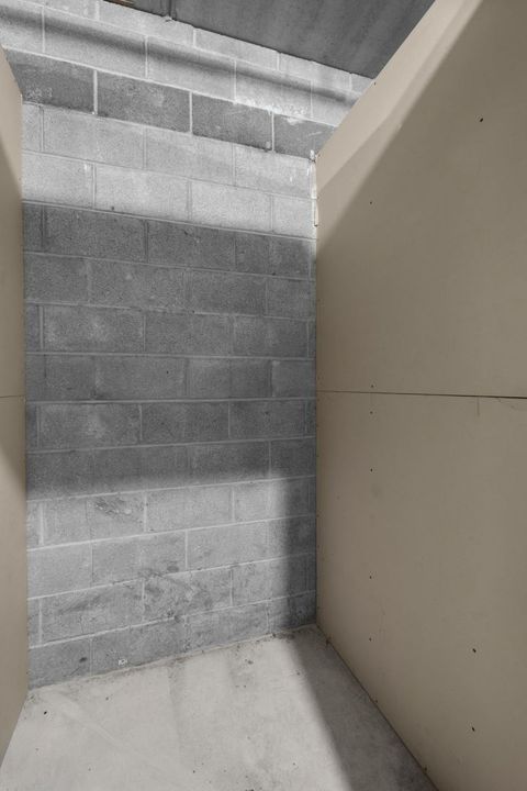 Tiny photo for 5840 W Lawrence Avenue #405, Chicago, IL 60630 (MLS # 12514051)