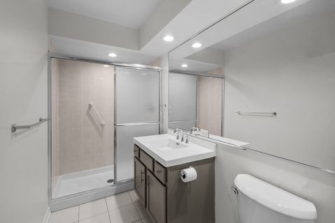 Tiny photo for 5840 W Lawrence Avenue #405, Chicago, IL 60630 (MLS # 12514051)