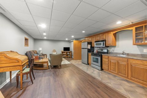 Tiny photo for 393 E 16th Place, Lombard, IL 60148 (MLS # 12520992)