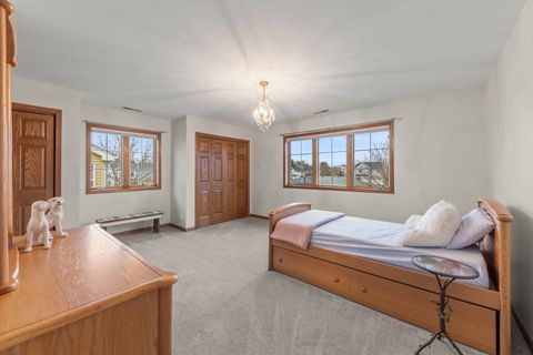 Tiny photo for 393 E 16th Place, Lombard, IL 60148 (MLS # 12520992)