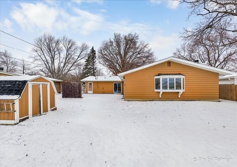 Tiny photo for 504 Princeton Drive, North Aurora, IL 60542 (MLS # 12540274)