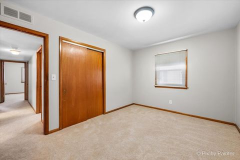 Tiny photo for 504 Princeton Drive, North Aurora, IL 60542 (MLS # 12540274)