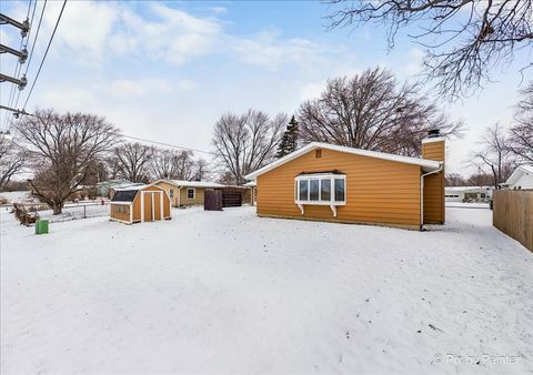 Tiny photo for 504 Princeton Drive, North Aurora, IL 60542 (MLS # 12540274)