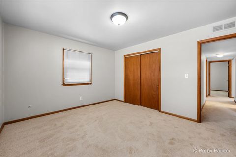 Tiny photo for 504 Princeton Drive, North Aurora, IL 60542 (MLS # 12540274)