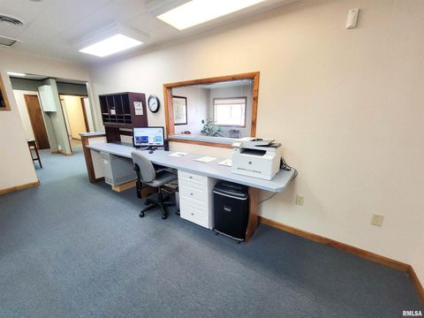 Tiny photo for 119 W 2ND Street, Flora, IL 62839 (MLS # EB459745)