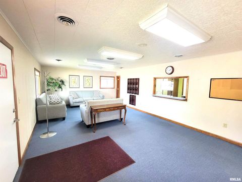 Tiny photo for 119 W 2ND Street, Flora, IL 62839 (MLS # EB459745)