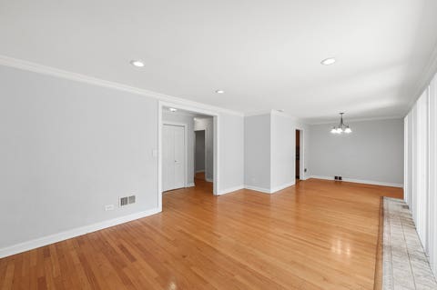 Tiny photo for 2117 Parkview Court, Wilmette, IL 60091 (MLS # 12720808)