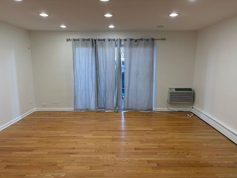Tiny photo for 6800 N California Avenue #1N, Chicago, IL 60645 (MLS # 12593439)