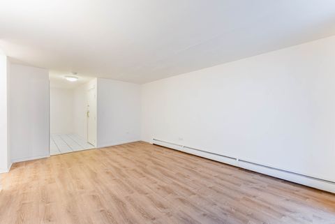 Tiny photo for 415 Wesley Avenue #24, Oak Park, IL 60302 (MLS # 12549513)