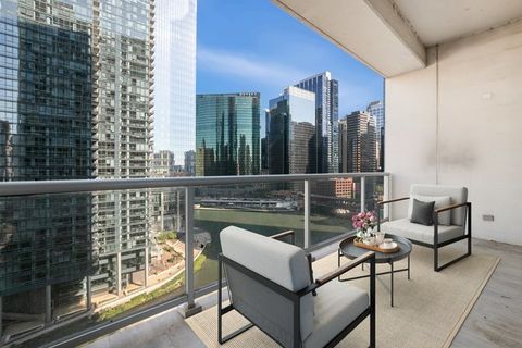 Tiny photo for 333 N Canal Street #1403, Chicago, IL 60606 (MLS # 12591017)