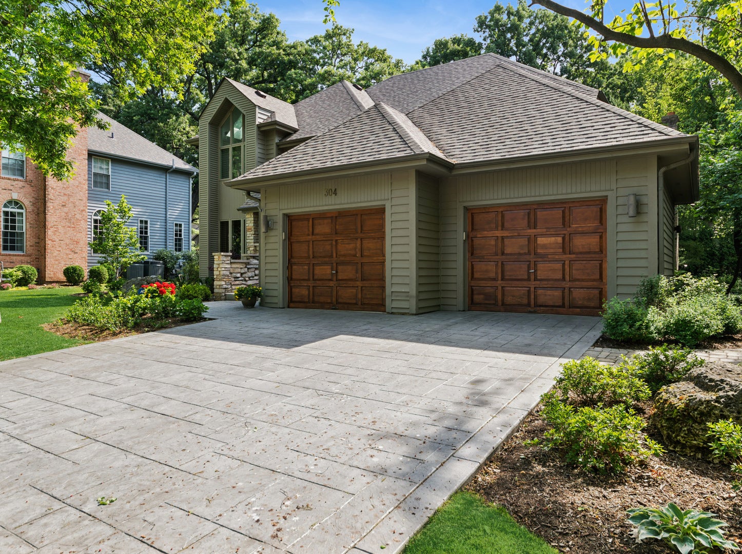 304 Apple River Drive