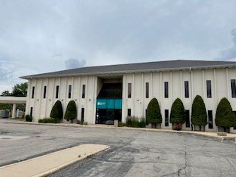 913 S 4th Street DeKalb IL 60115