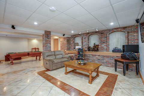 Tiny photo for 840 Hampton Course, West Chicago, IL 60185 (MLS # 12500930)