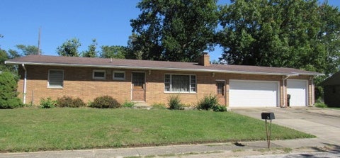 Photo of 74 Hillcrest Drive, Clinton, IL 61727 (MLS # 12773601)