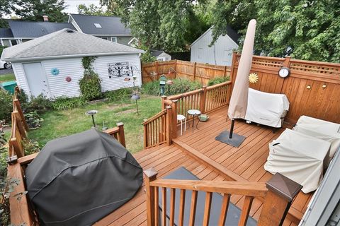 Tiny photo for 6 W Harding Road, Lombard, IL 60148 (MLS # 12477359)