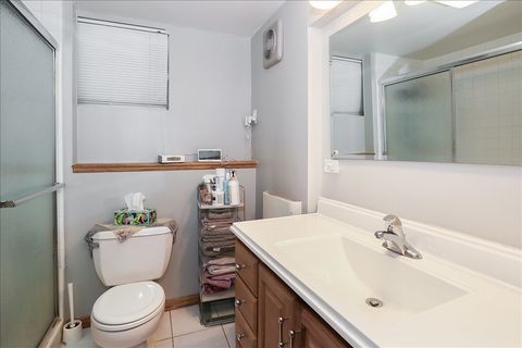 Tiny photo for 6 W Harding Road, Lombard, IL 60148 (MLS # 12477359)
