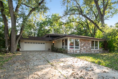 Photo of 11950 S 73rd Court, Palos Heights, IL 60463 (MLS # 12473884) Photo of 11950 S 73rd Court, Palos Heights, IL 60463 (MLS # 12473884)