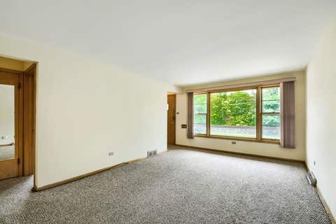 Tiny photo for 10749 S Rockwell Street, Chicago, IL 60655 (MLS # 12658199)
