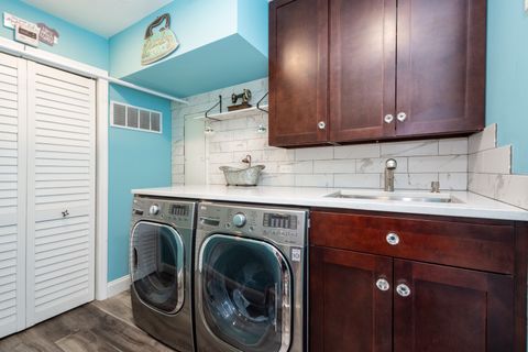 Tiny photo for 10 Matts Road, Fox Lake, IL 60020 (MLS # 12575194)