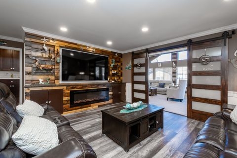 Tiny photo for 10 Matts Road, Fox Lake, IL 60020 (MLS # 12575194)