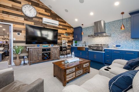 Tiny photo for 10 Matts Road, Fox Lake, IL 60020 (MLS # 12575194)