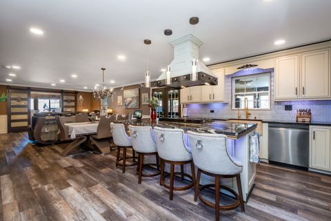 Tiny photo for 10 Matts Road, Fox Lake, IL 60020 (MLS # 12575194)