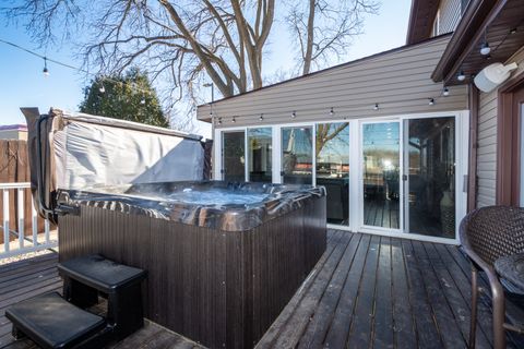 Tiny photo for 10 Matts Road, Fox Lake, IL 60020 (MLS # 12575194)