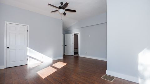 Tiny photo for 1811 E Lincoln Street, Bloomington, IL 61701 (MLS # 12515000)