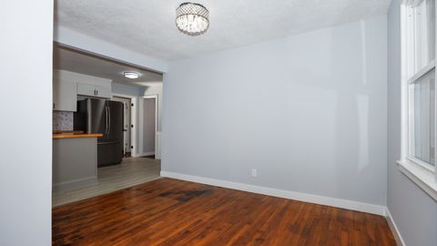 Tiny photo for 1811 E Lincoln Street, Bloomington, IL 61701 (MLS # 12515000)