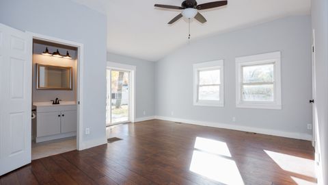 Tiny photo for 1811 E Lincoln Street, Bloomington, IL 61701 (MLS # 12515000)